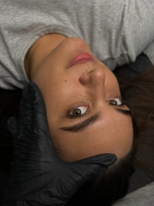 brwi-kosmetyczka-zakrzewska