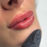 usta-powiekszanie-permanentny-pszczyna