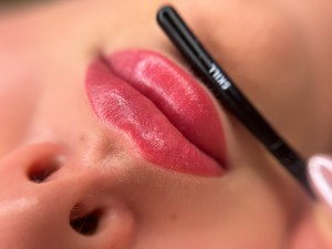 zakrzewska-powiekszanie-permenentny